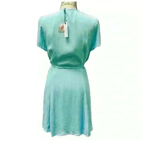 NWT Olivaceous Aqua Midi Wrap Dress
Size Small - Picture 2 of 11